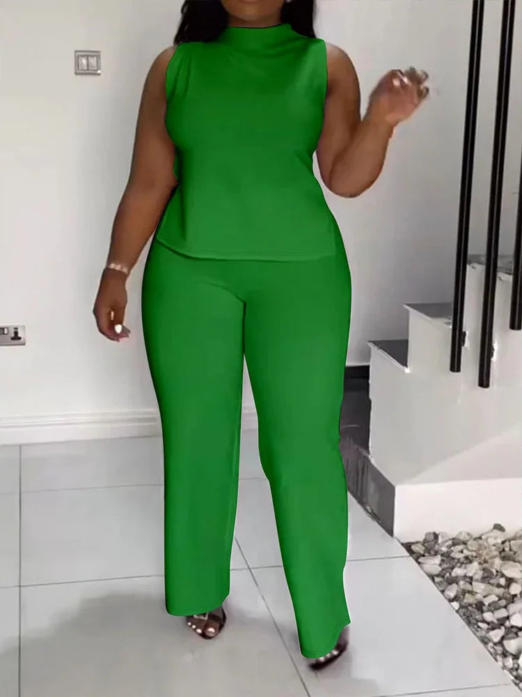 طقم قميص بدون أكمام بمقاسات كبيرة