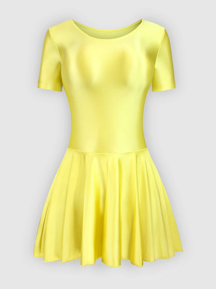 تنورة باليه رياضية من الساتان للنساء