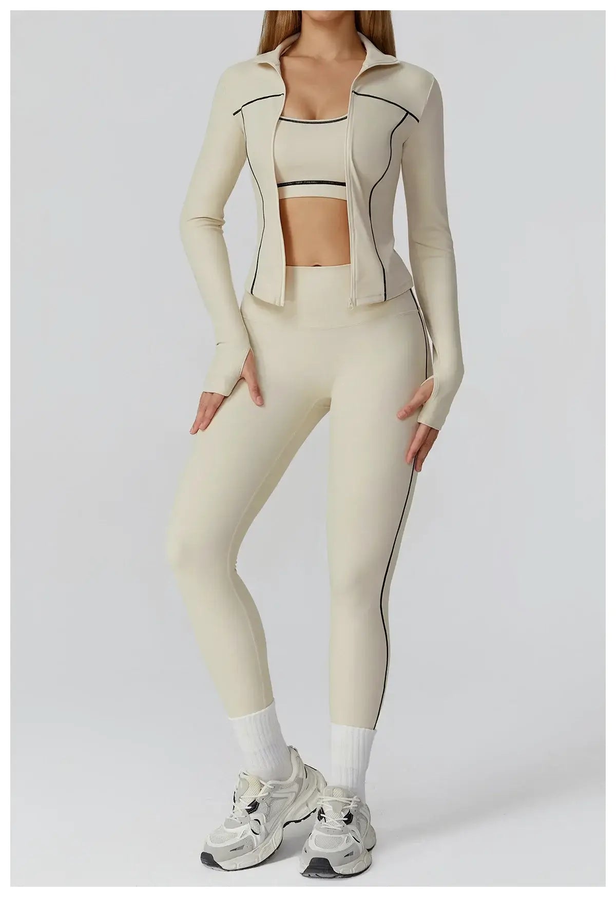 جاكيت جري نسائي ضيق بأكمام طويلة