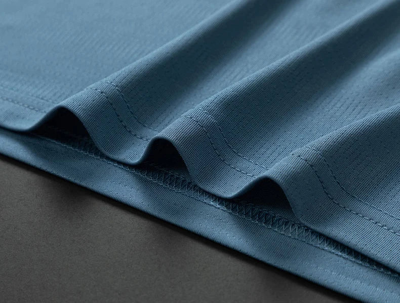 قميص بولو رجالي مضاد للتجاعيد بجيب