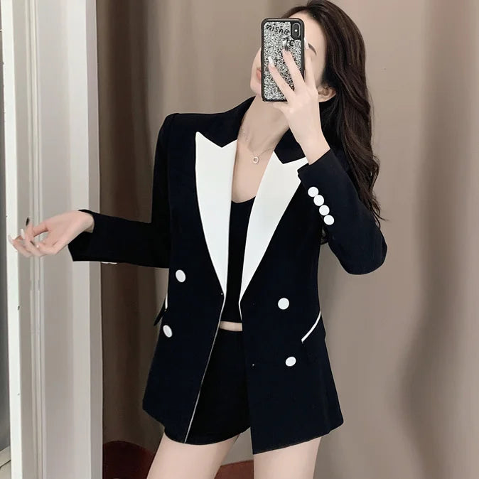 ColorFold™ – Long Tailored Blazer (Colorblock Elegance, On-Sale Collection)