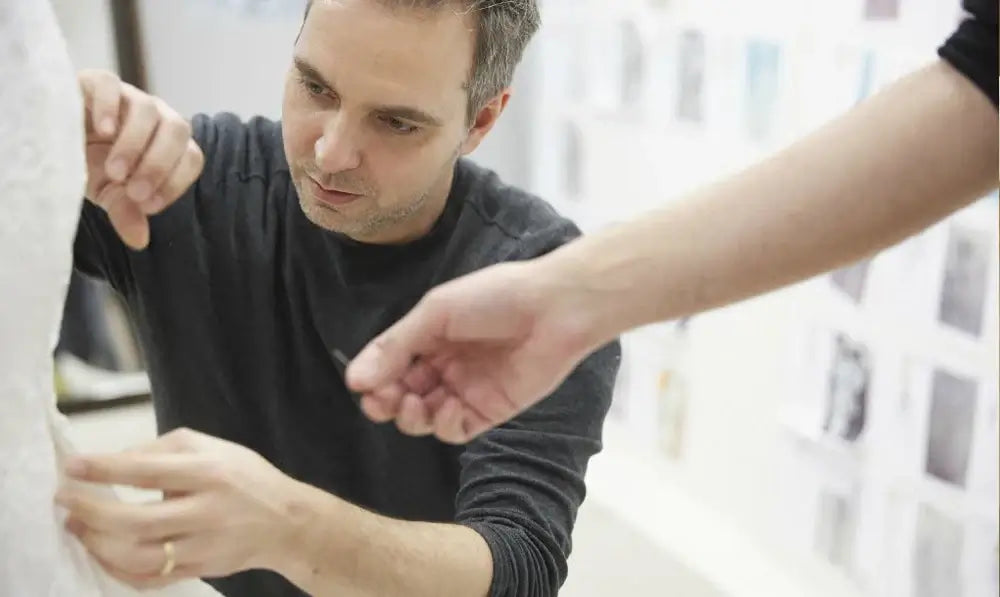 فستان زفاف أنيق من اللؤلؤ للنساء، من الساتان، بتصميم على شكل حرف A