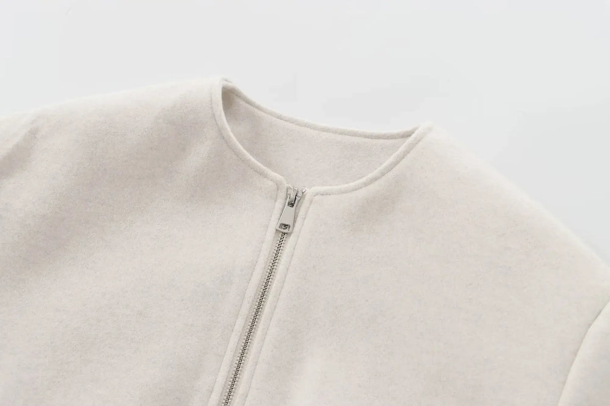 جاكيت بومبر نسائي أحمر قصير بسحاب