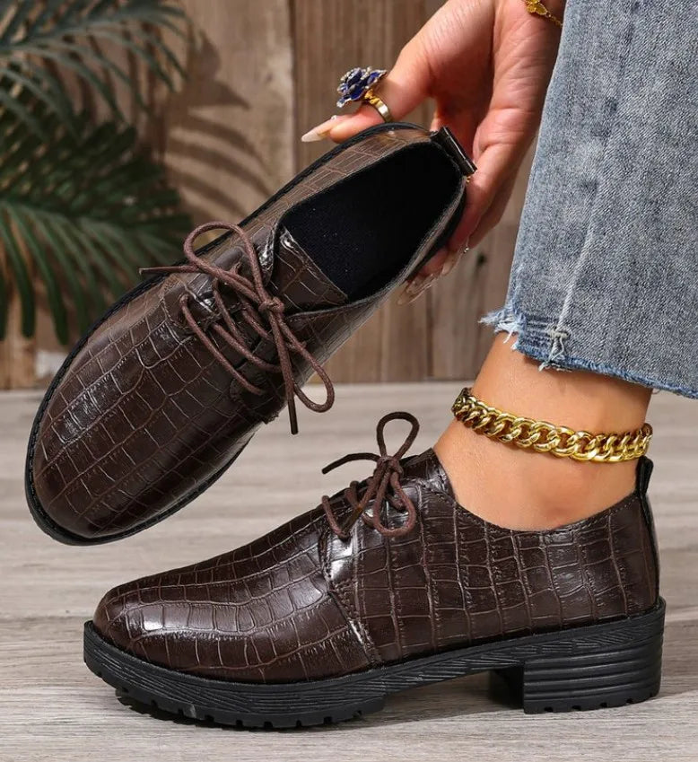 أحذية أوكسفورد نسائية مصنوعة يدويًا - 2025