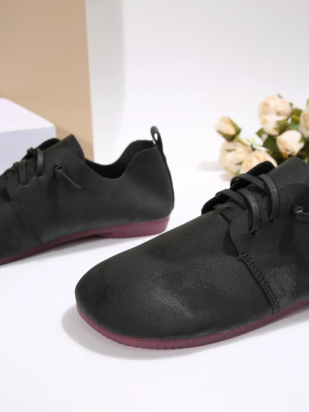 حذاء لوفر نسائي أنيق وسهل الارتداء