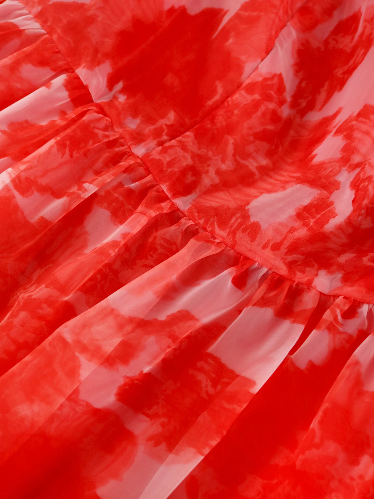 فستان نسائي أحمر مزهر مكشوف الكتفين