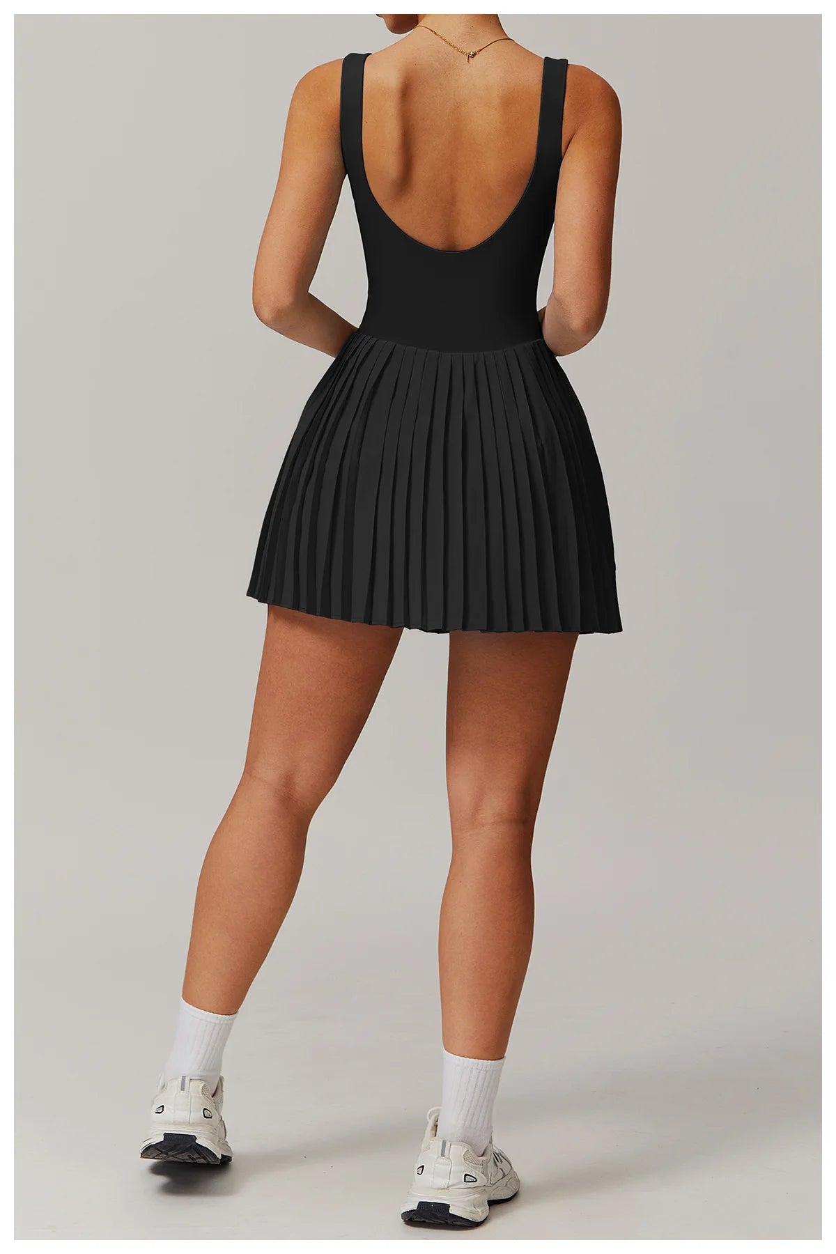 جمبسوت رياضي نسائي مطوي بجيوب