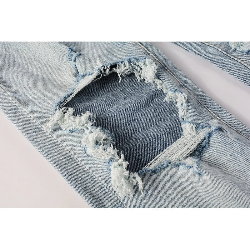 بنطلون جينز رجالي ضيق وممزق