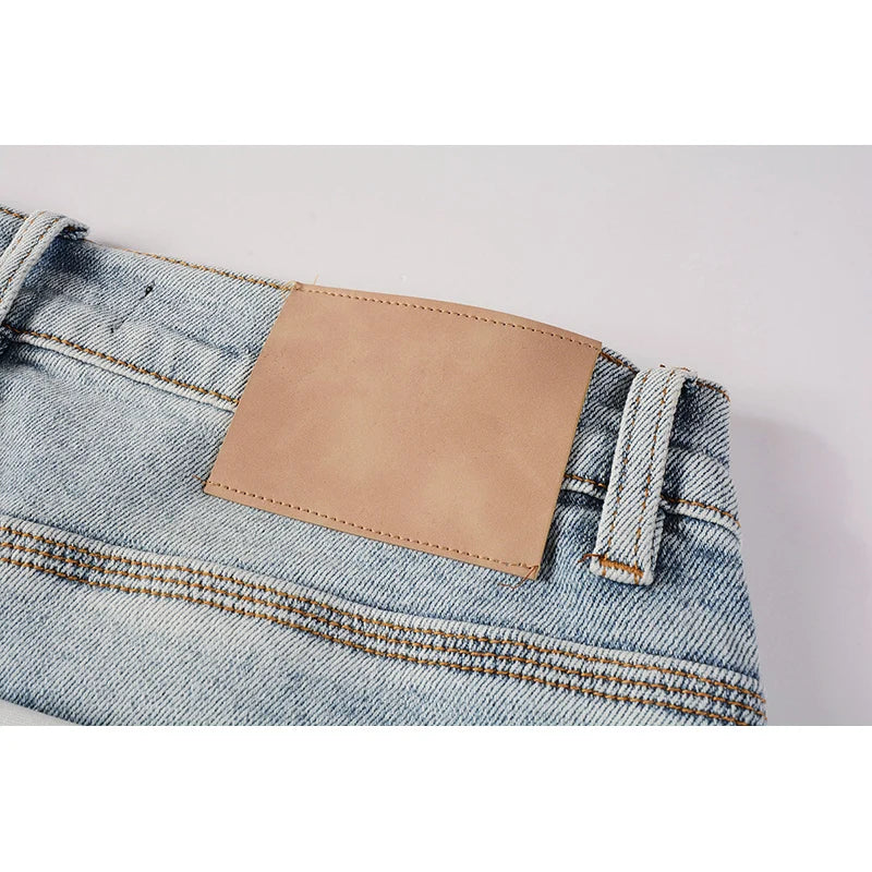 بنطلون جينز رجالي ضيق وممزق