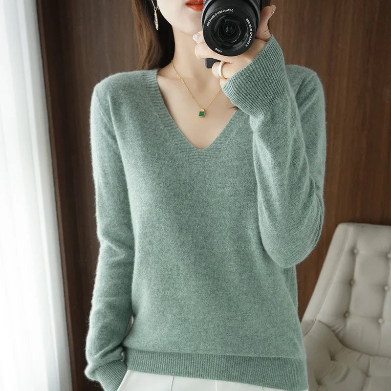 Women's V-Neck Knitted Pullover Sweater