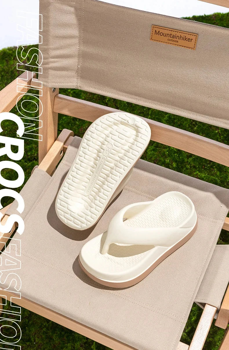 شبشب نسائي ذو نعل سميك – ٢٠٢٥