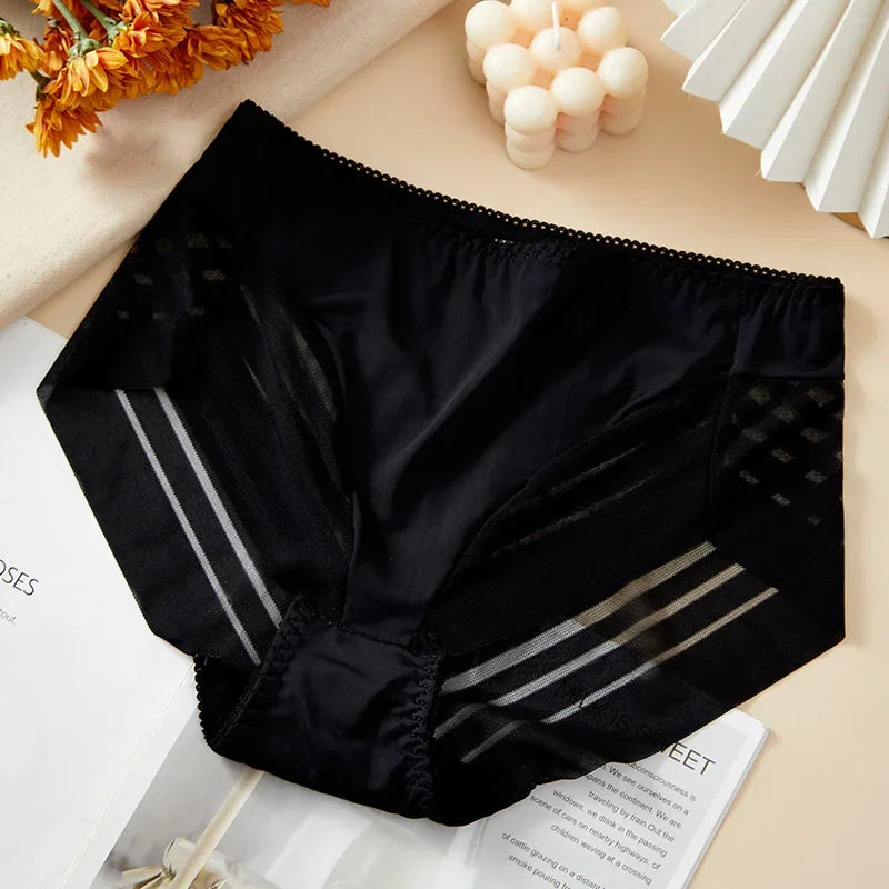 Women Mid-Rise Lace Panties