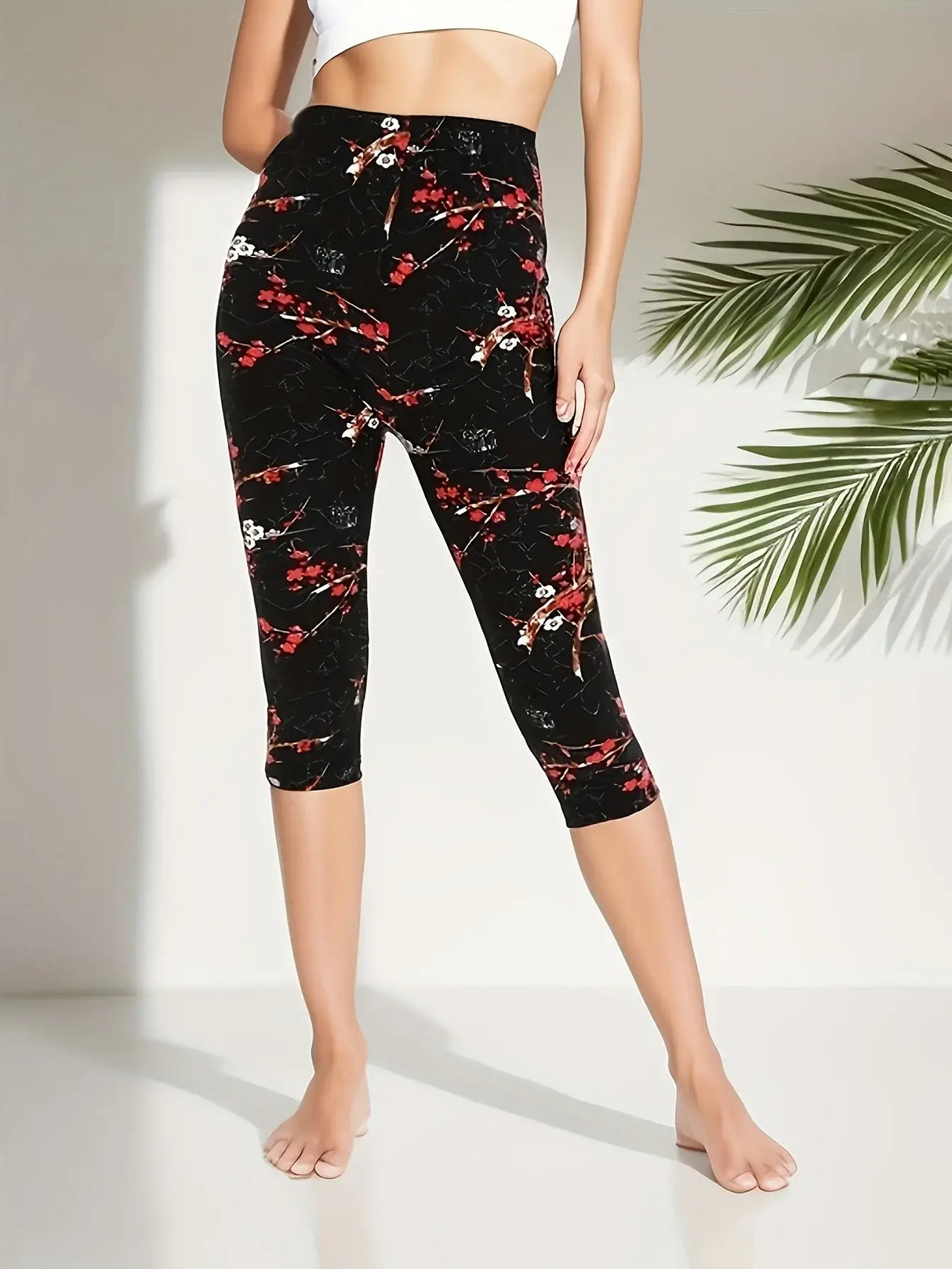 Women Floral Print Cropped Leggings