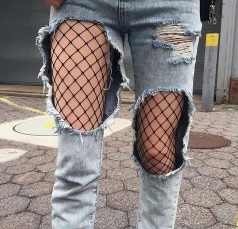 جوارب نسائية شفافة للغاية