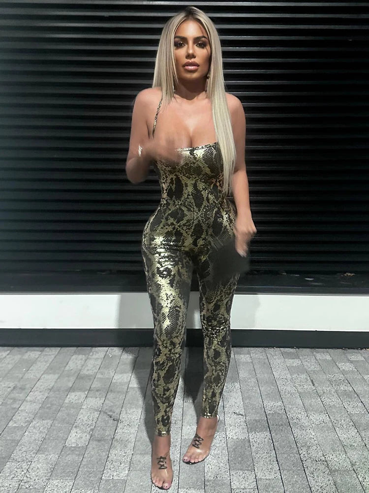 شيمارا™ – جمبسوت صيفي بظهر متقاطع (لامع، منعش، ومناسب للخروجات الليلية)