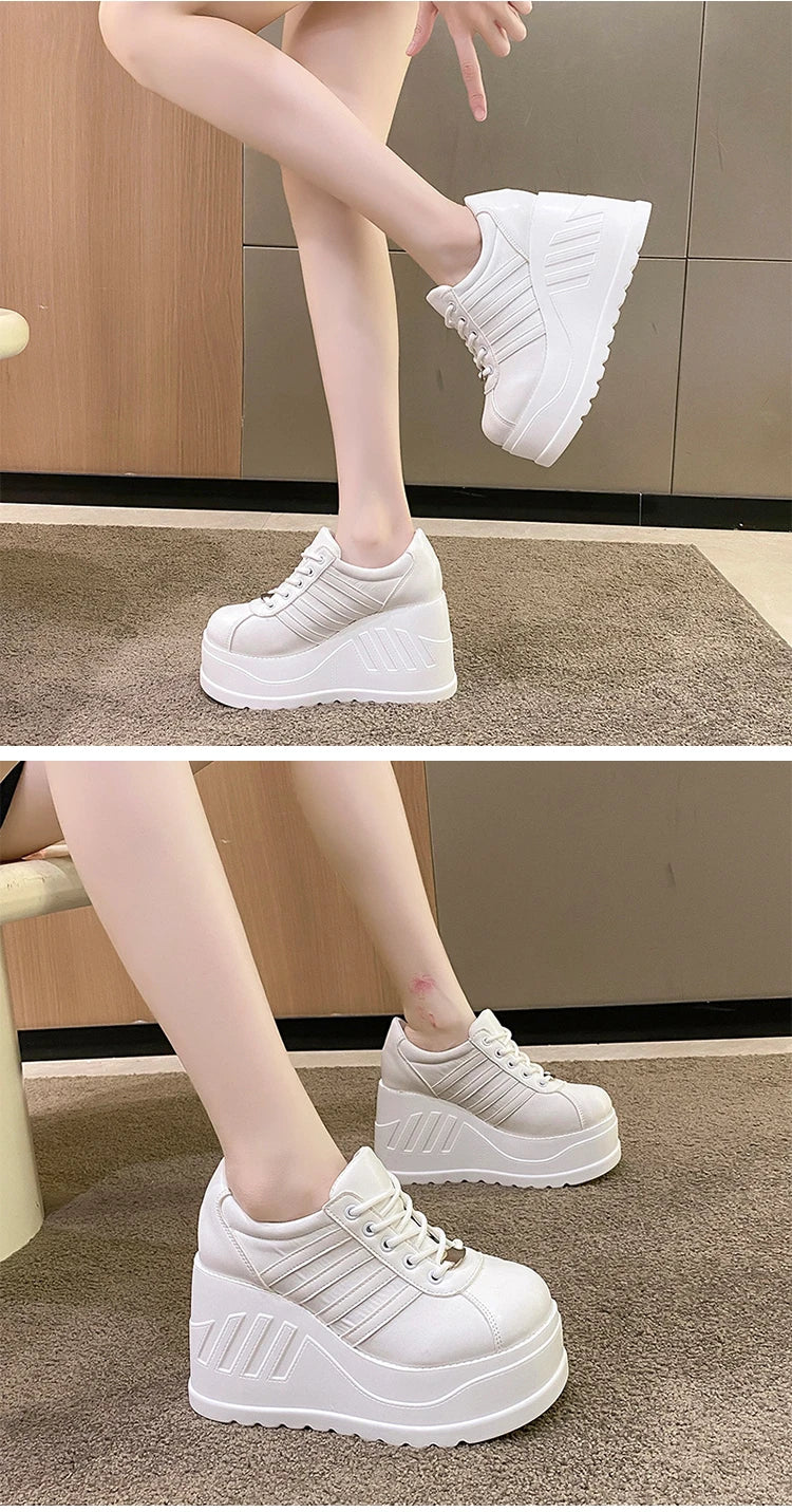 أحذية نسائية بكعب عالٍ وأربطة ورأس دائري