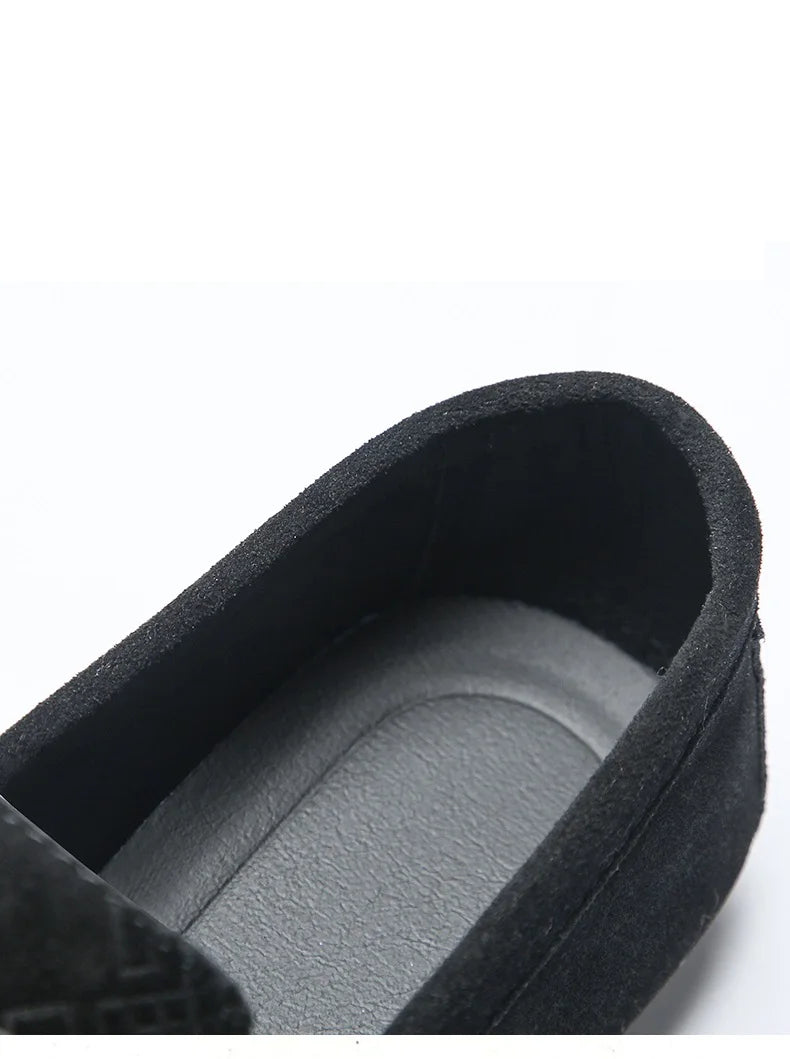 Men Solid Color Big Size Loafers