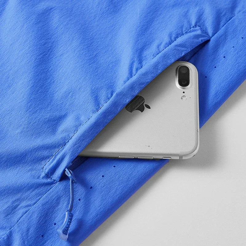 جاكيت صيفي بغطاء رأس للرجال بمقاسات كبيرة