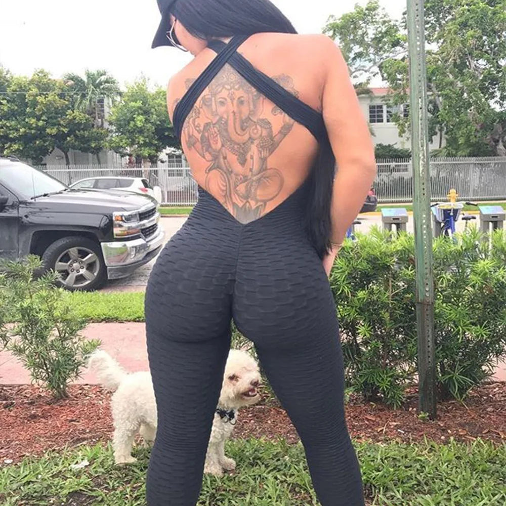 GymHalo™ – Backless Halter Skinny Jumpsuit (Fitness-Focused, Breathable & Bold)