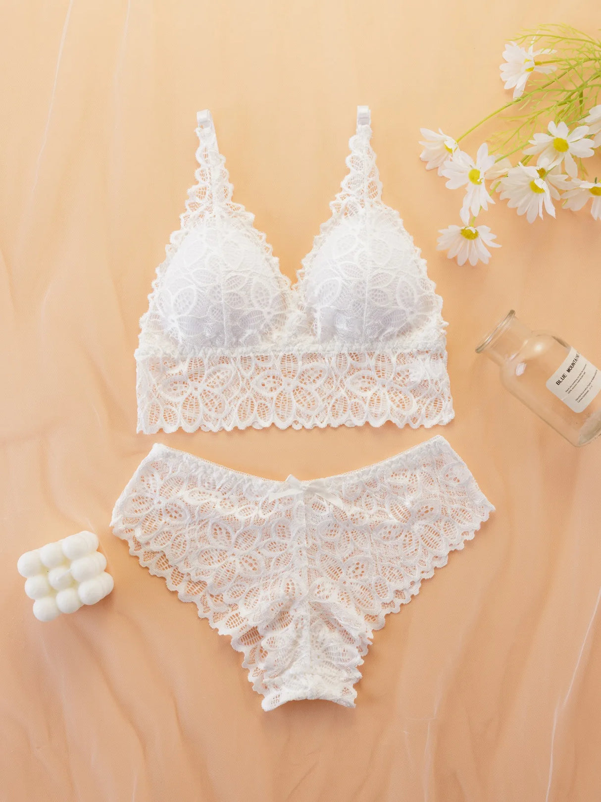 Women Contrast Lace Bra Set