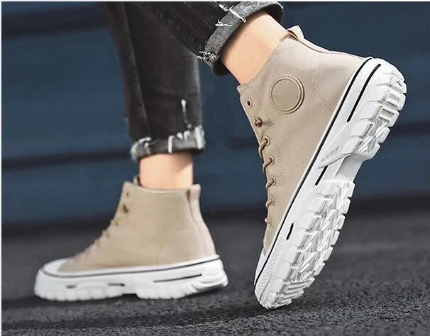 BritFlex™ Men’s High-Top Canvas Sneakers