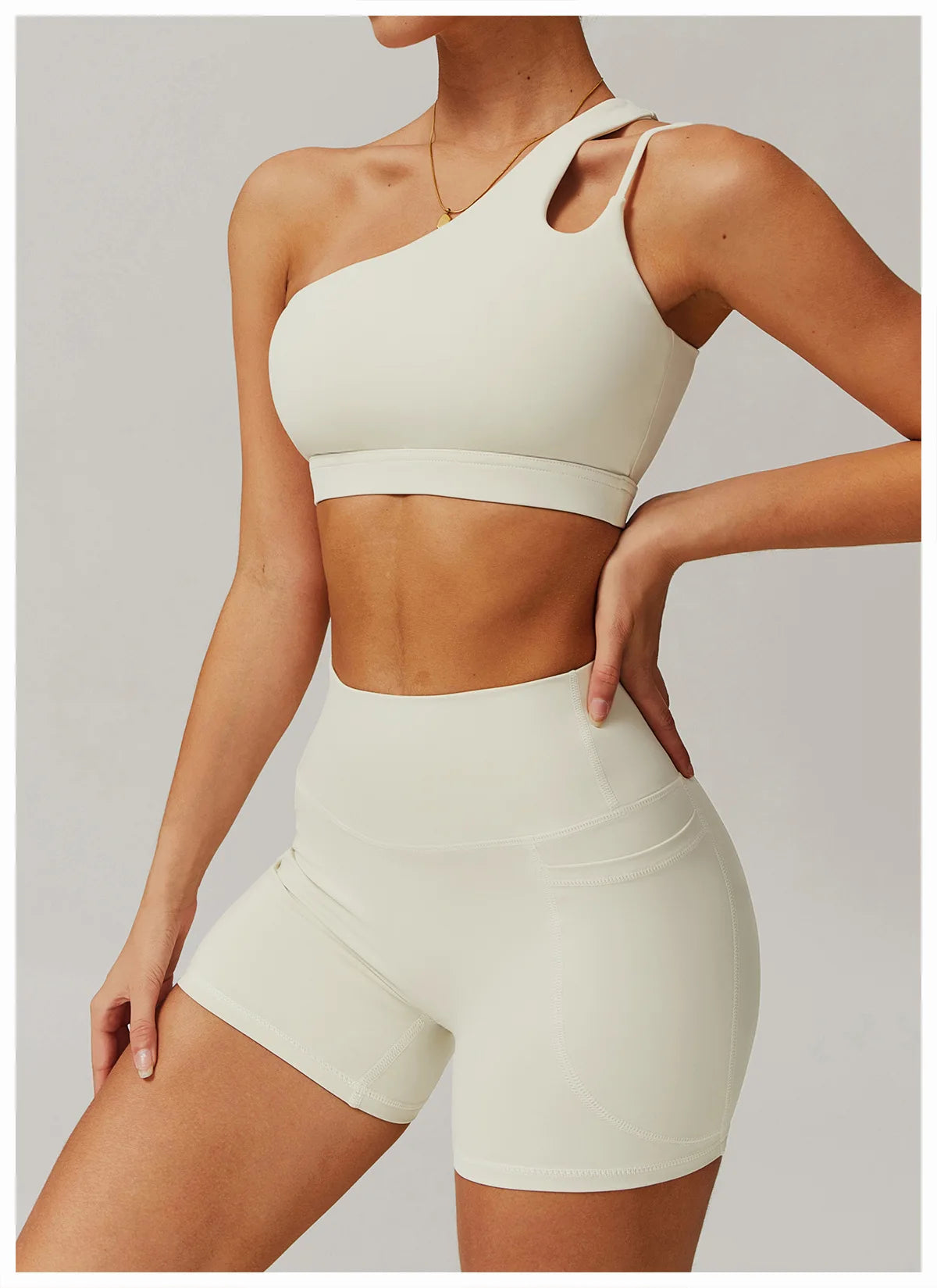 Women Oblique Shoulder Sports Bra