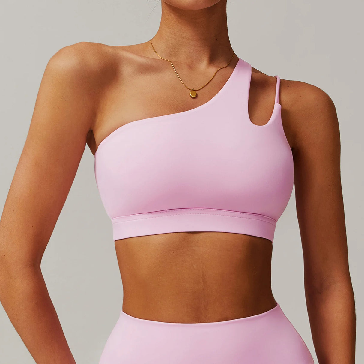 Women Oblique Shoulder Sports Bra