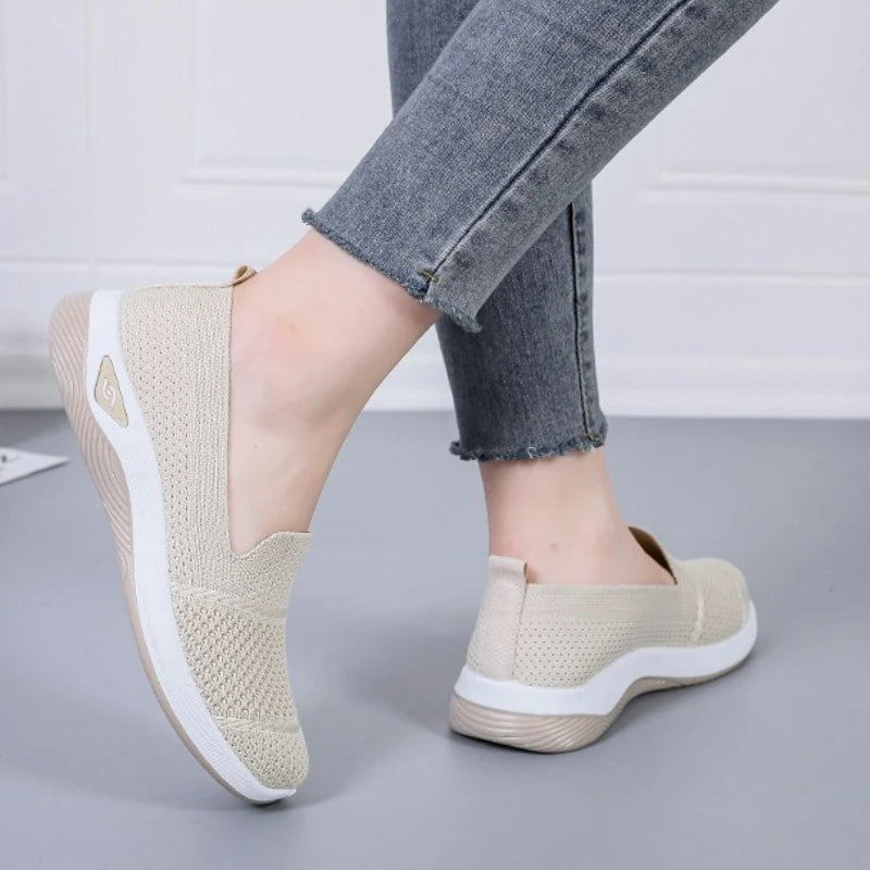 Knitted Lightweight Loafers – Breathable Platform 2025