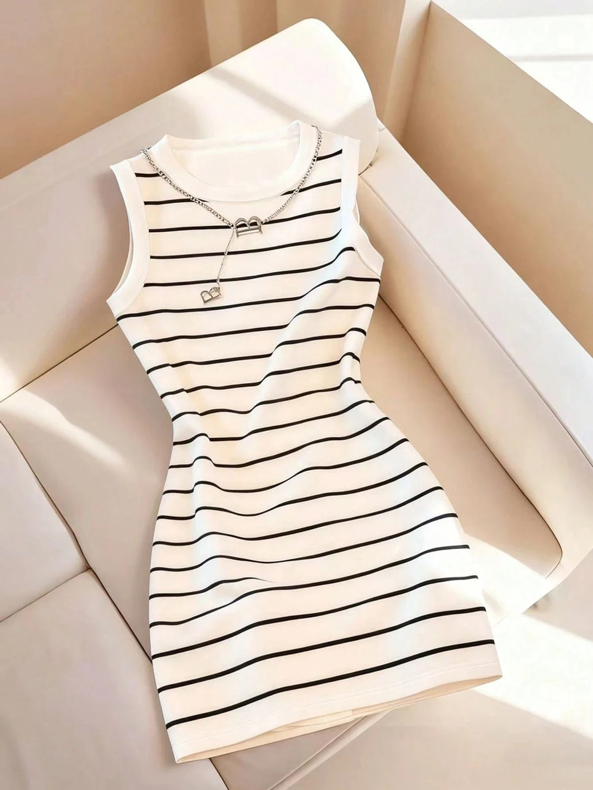 Women's Sleeveless Summer Dress
