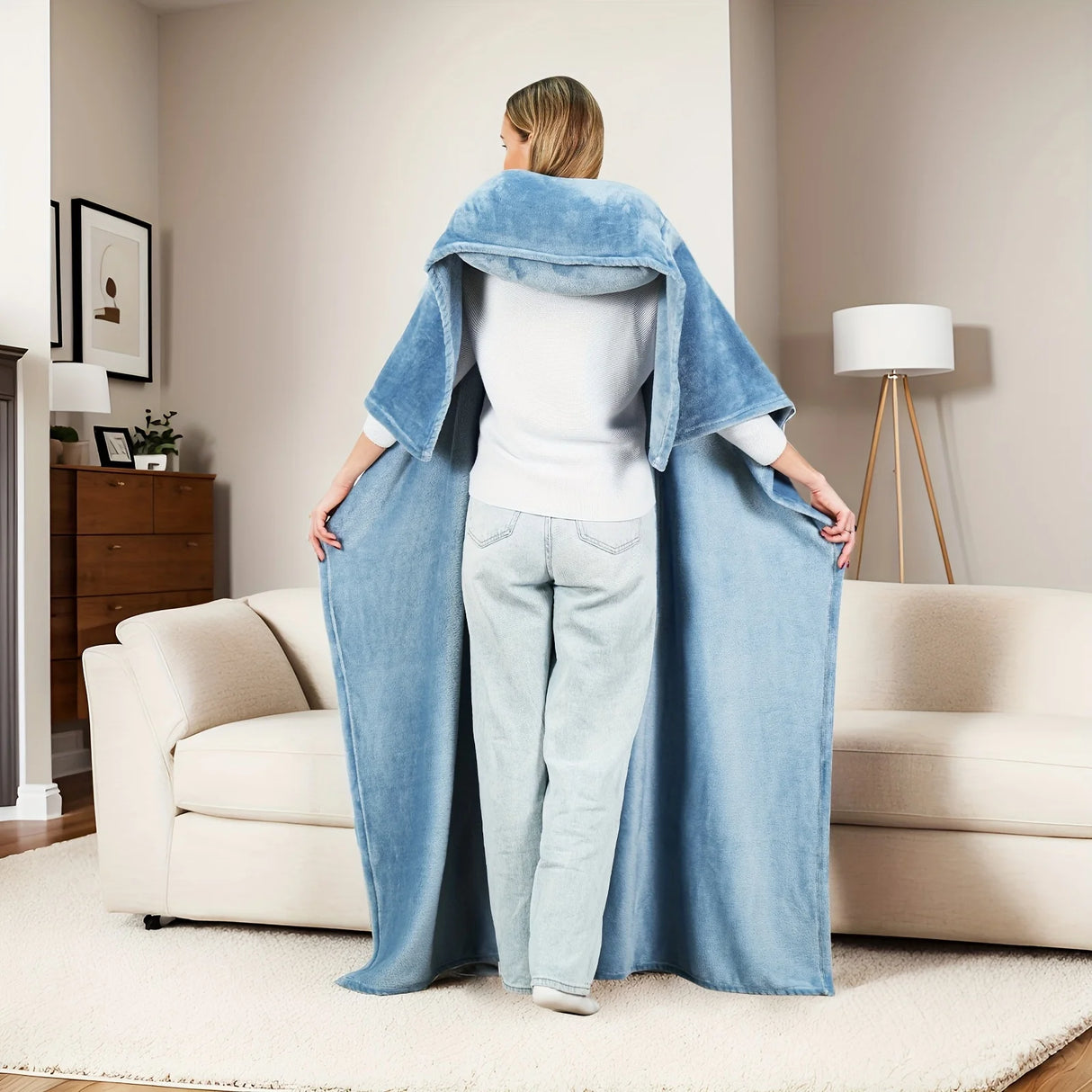 Comfortable Blue Flannel Blanket with Pillow