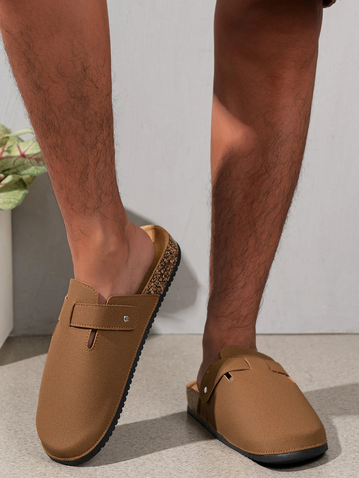Men’s Solid Color Mules
