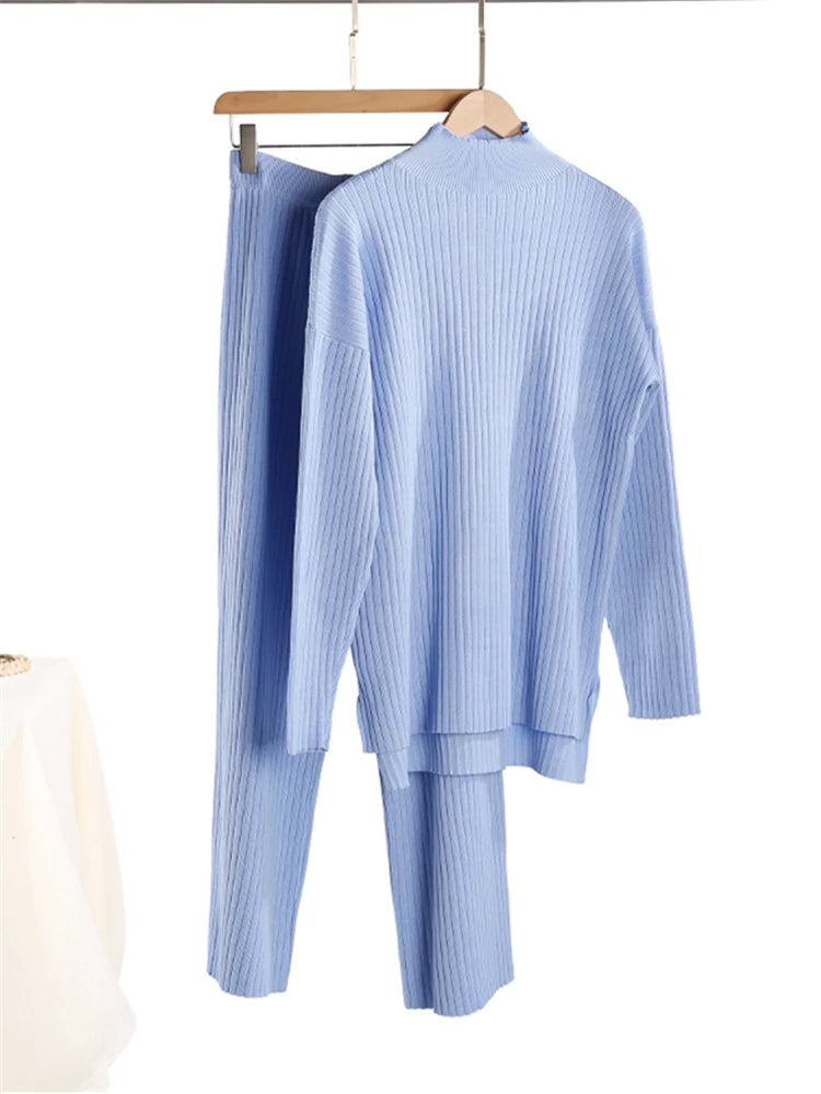 Women's Knit Lounge Set