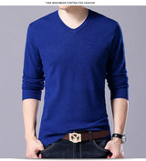 سترة رجالية محبوكة برقبة على شكل حرف V بمقاسات كبيرة