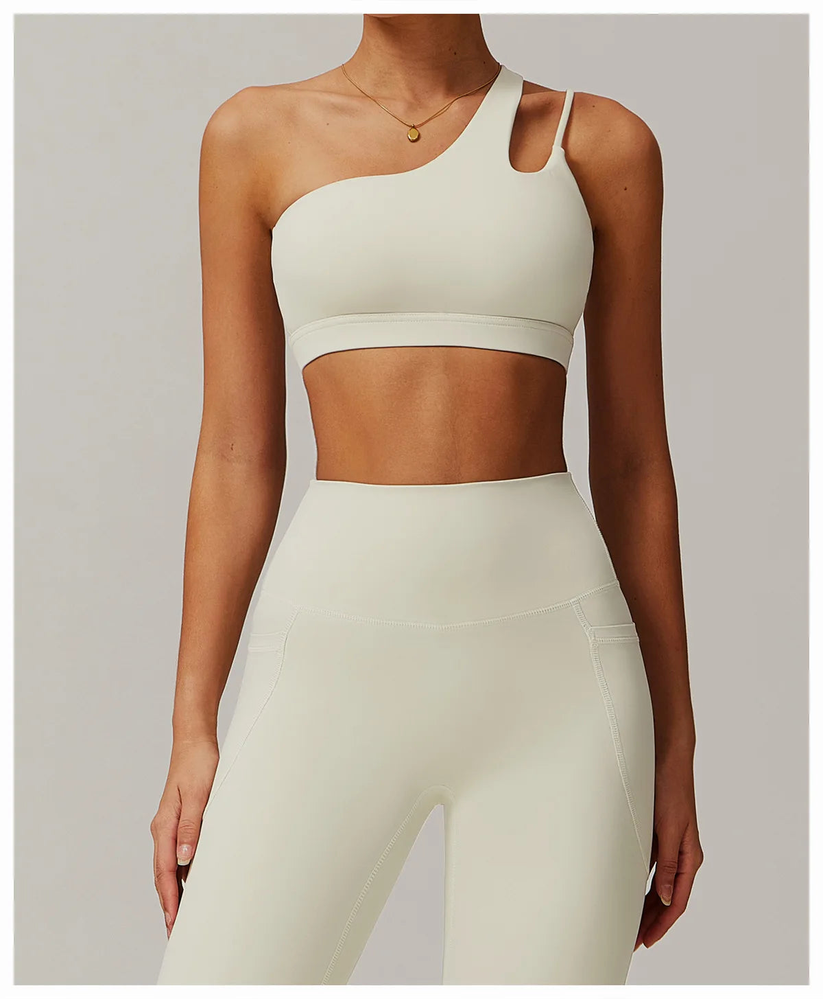 Women Oblique Shoulder Sports Bra