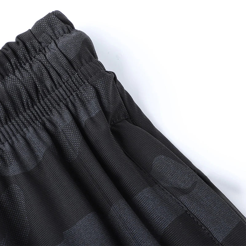 شورت جري رجالي بمقاسات كبيرة - قماش شبكي مموه