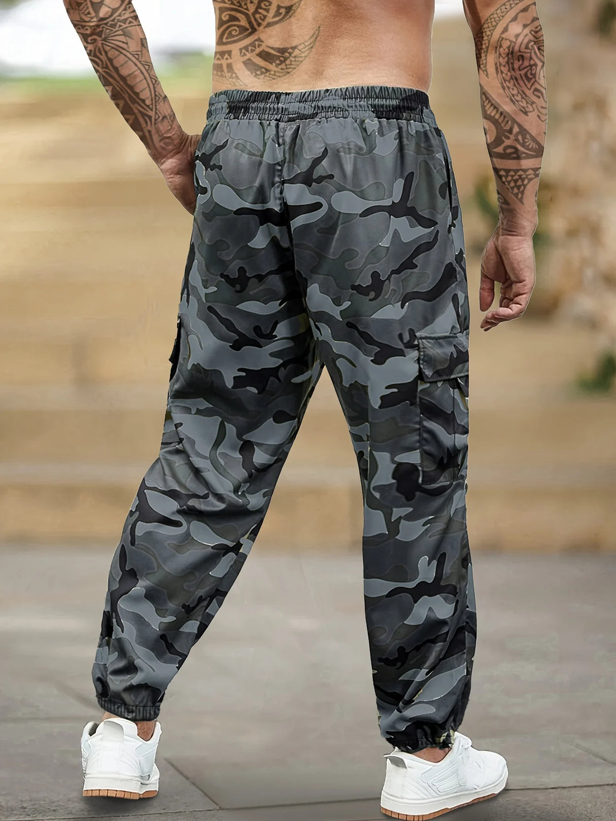 CamoEdge™ Men’s Trendy Camo Cargo Pants