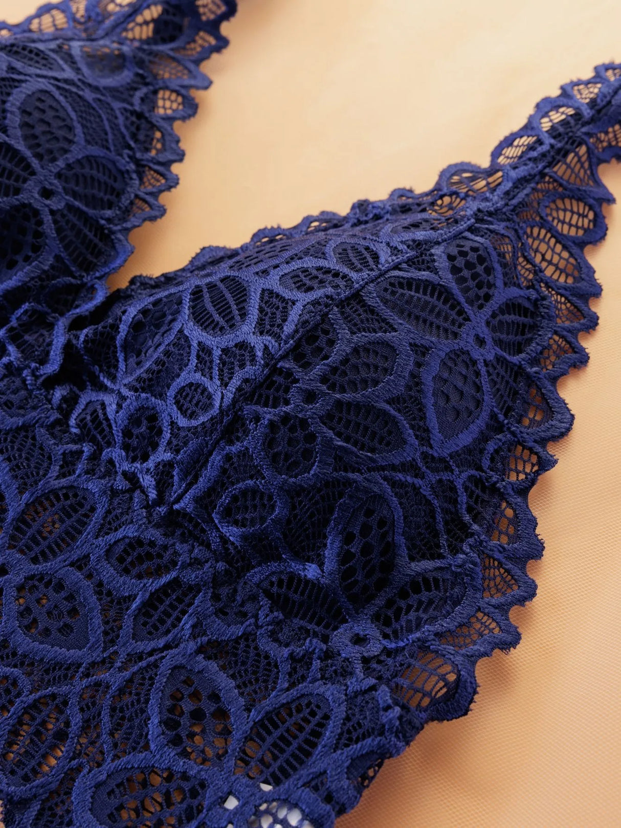 Women Contrast Lace Bra Set