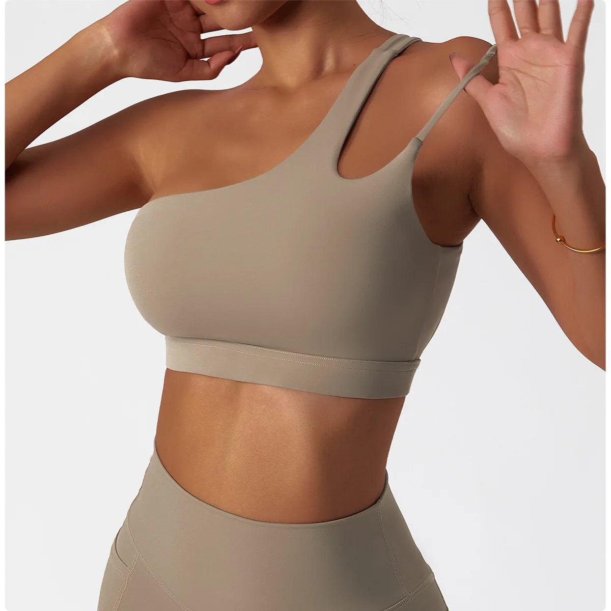 Women Oblique Shoulder Sports Bra