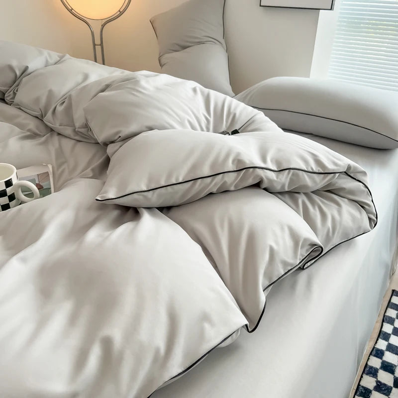 Black Bedding Set