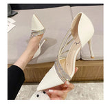 Autumn Evening Party Pumps – Nude, Black & Gold 2025