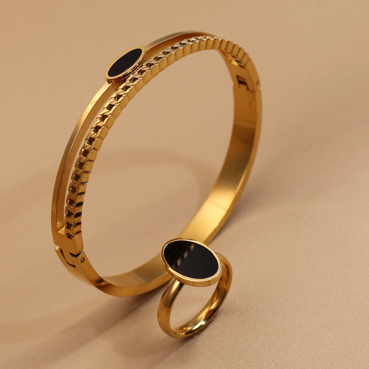 Luxury 2-in-1 Ring & Bracelet Set