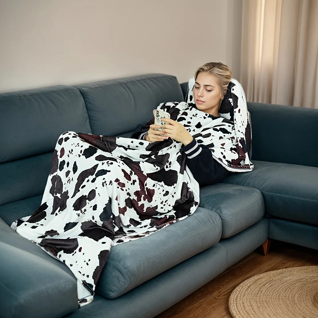 Comfortable Blue Flannel Blanket with Pillow