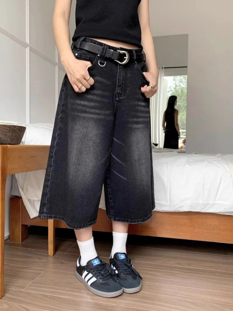FadeMid™ – Black Retro Loose Shorts (High Waist, Y2K Mid-Length)