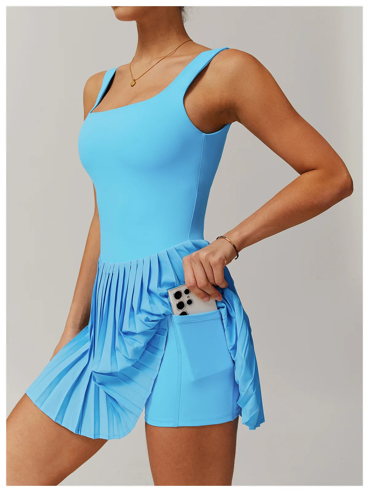 Women Pocket Pleated Sports Jumpsuit