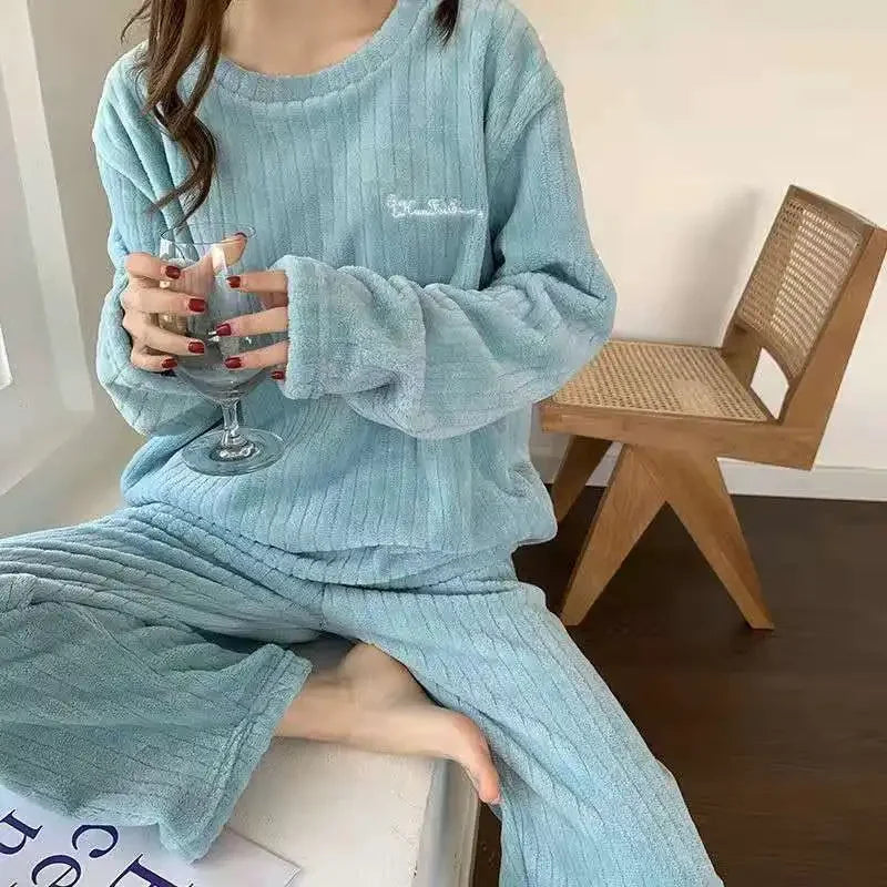 Women's Fleece Pajama Set