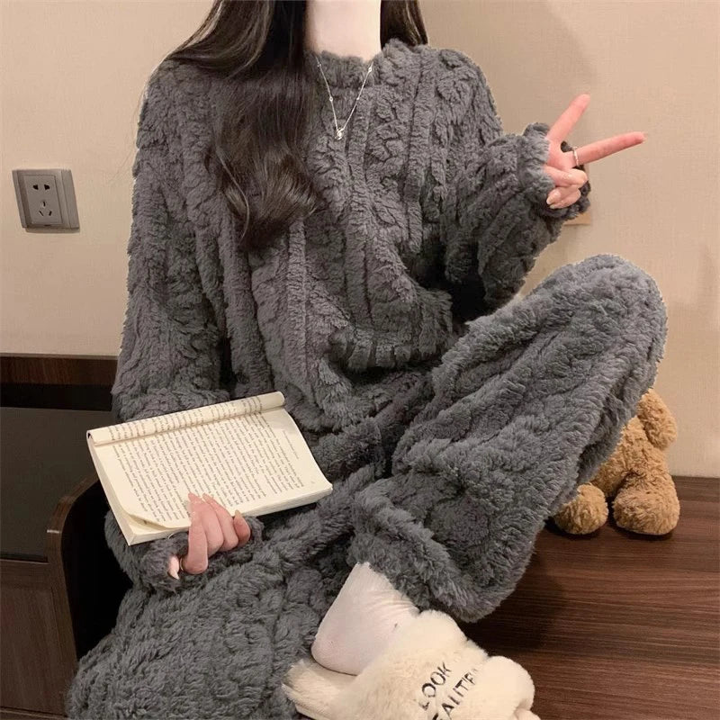 Women's Velvet Pajama Set