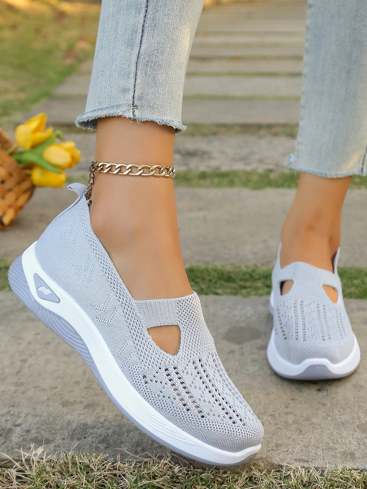 Women's Lightweight Casual Summer Shoes