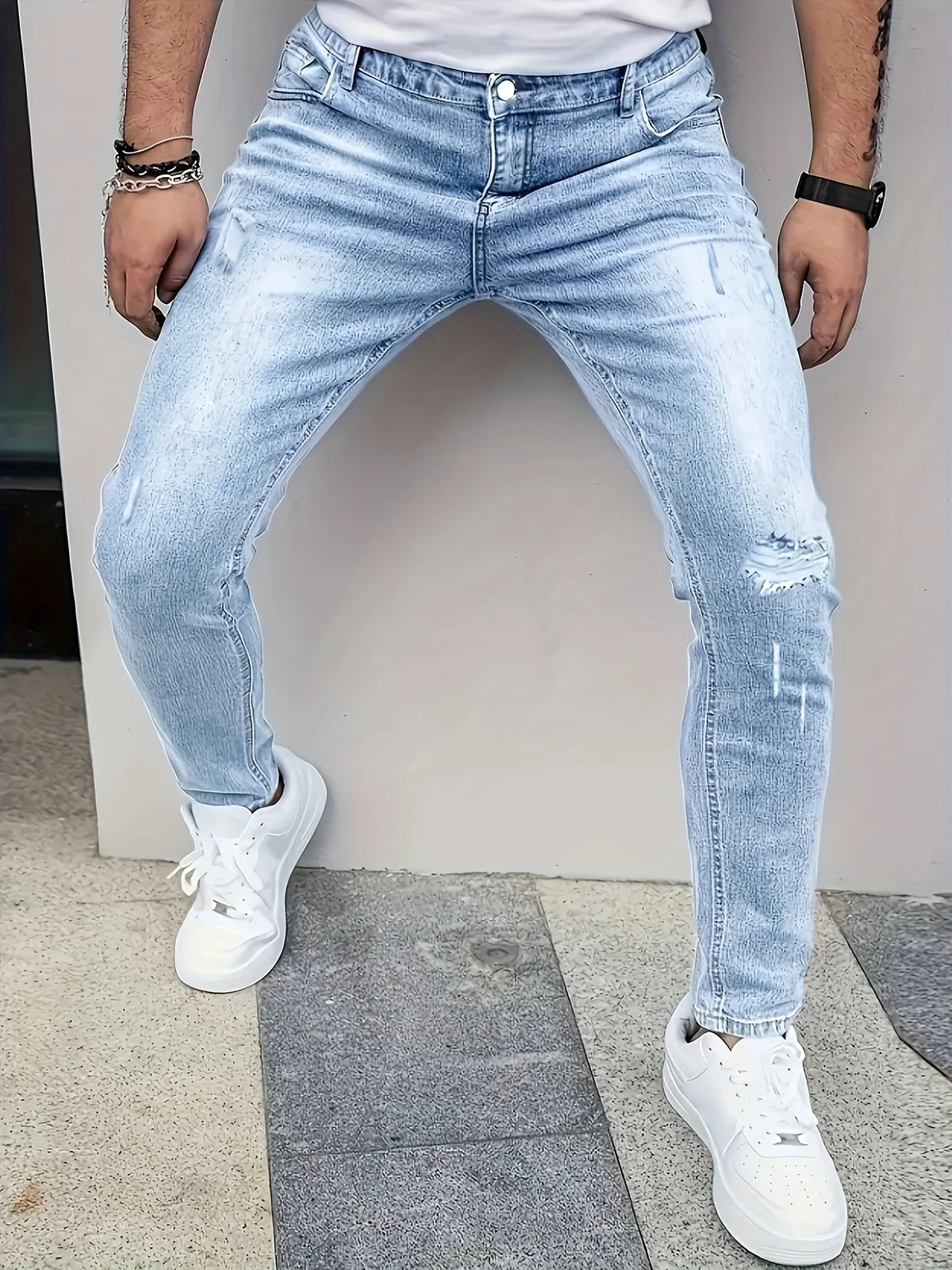 Men's Slim Fit Distressed Jeans