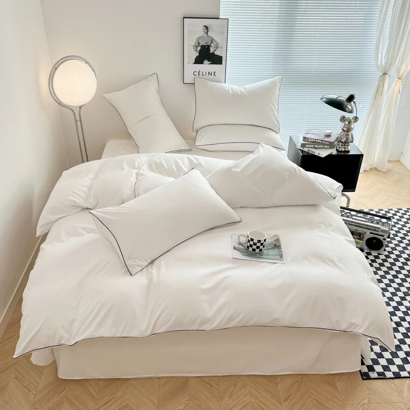 Black Bedding Set