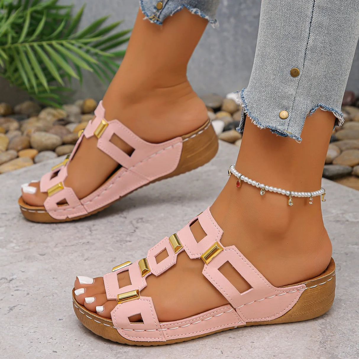 Thick-Soled Wedge Slippers – Large Size 2025